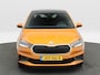 Skoda Fabia 1.0 TSi 110 Pk Automaat | Panorama dak | Parkeersensoren | Cruise Control | Stoel Verwarming | CarPlay | 15 Inch | 65.474 Km !!