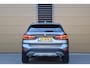 BMW X1 sDrive20i Orange Edition II * Sportstoelen * Panoramadak * Head-up * Trekhaak *