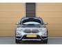 BMW X1 sDrive20i Orange Edition II * Sportstoelen * Panoramadak * Head-up * Trekhaak *