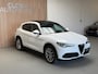Alfa Romeo Stelvio 2.0 T AWD First Edition - SCHUIFDAK - 20'' - LEER