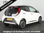 Toyota Aygo 1.0 VVT-i X-Fun Bi-Tone | 1e eigenaar | Airco | Bluetooth | Privacy Glass |