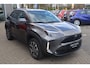 Toyota Yaris Cross 1.5 HYBRID 115 DYNAMIC STUUR/STOELVERWARMING KEYLESS PRIVACY-GLASS 17"LM-VELGEN APPLE/ANDROID LED