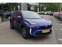 Toyota Yaris Cross 1.5 HYBRID 115 DYNAMIC STUUR/STOELVERWARMING KEYLESS PRIVACY-GLASS 17"LM-VELGEN APPLE/ANDROID LED