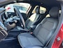 Renault Clio 1.0 TCe Intens | Navigatie | Achteruitrijcamera | Cruise control | Parkeersensoren | DAB radio |