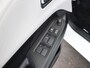 Suzuki Swift 1.2 Comfort Smart Hybrid | BTW voertuig | Navigatie | Apple CarPlay/Android auto | Parkeersensoren achter | Achteruitrijcamera | Climate control |