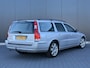 Volvo V70 2.4 D5 Edition II Facelift - Rijdt Goed - Nette Auto