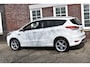Ford Kuga 1.5 Titanium Styling Pack Wij zijn op afspraak geopend! Graag bellen voor uw komst.
