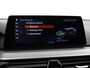 BMW 5-Serie Touring 540i XDRIVE 3.0 6-CILINDER 340 PK M-SPORT + ADAPTIVE CRUISE | HEAD-UP | TREKHAAK | 360 CAMERA