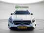 Mercedes-Benz GLA 180 Ambition | Automaat | Nieuwstaat | Nederlandse Auto | Sportstoelen | Dakrails | Parkeersensoren