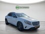 Mercedes-Benz GLA 180 Ambition | Automaat | Nieuwstaat | Nederlandse Auto | Sportstoelen | Dakrails | Parkeersensoren