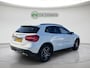 Mercedes-Benz GLA 180 Ambition | Automaat | Nieuwstaat | Nederlandse Auto | Sportstoelen | Dakrails | Parkeersensoren
