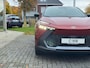 Toyota C-HR / C-HR+ 2.0 High Power PHEV 223pk First edition | Elektrische achterklep, Stoel + Stuurverwarming, Dodehoekherkenning