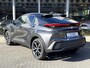 Toyota C-HR / C-HR+ 2.0 High Power PHEV 223pk First edition Bi-Tone | Elektrische achterklep, Stoel + Stuurverwarming, Dodehoekherkenning
