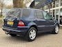 Mercedes-Benz ML-klasse ML 270 CDI Youngtimer Grijs kenteken Automaat AMG-Brabus details