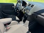 Volkswagen Polo 1.4-16V Highline|Automaat