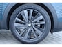 Peugeot 3008 1.2 PURETECH 130PK GT PACK AUTOMAAT / NAVI / LEDER / CLIMA / PDC / 19" LMV / CAMERA / BLACK PACK / KEYLESS / WINTERPAKKET / FULL-LED / 1E EIGENAAR / NIEUWSTAAT !!