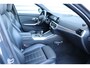 BMW 3-Serie 3-Serie 330i 258PK HIGH EXECUTIVE M-SPORT AUTOMAAT / NAVI / LEDER / FULL-LED / CLIMA / PDC / 18" LMV / CAMERA / PANO. DAK / KEYLESS / AFN. TREKHAAK / WINTERPAKKET / NIEUWSTAAT !!