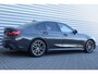 BMW 3-Serie 3-Serie 330i 258PK HIGH EXECUTIVE M-SPORT AUTOMAAT / NAVI / LEDER / FULL-LED / CLIMA / PDC / 18" LMV / CAMERA / PANO. DAK / KEYLESS / AFN. TREKHAAK / WINTERPAKKET / NIEUWSTAAT !!