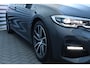 BMW 3-Serie 3-Serie 330i 258PK HIGH EXECUTIVE M-SPORT AUTOMAAT / NAVI / LEDER / FULL-LED / CLIMA / PDC / 18" LMV / CAMERA / PANO. DAK / KEYLESS / AFN. TREKHAAK / WINTERPAKKET / NIEUWSTAAT !!