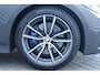 BMW 3-Serie 3-Serie 330i 258PK HIGH EXECUTIVE M-SPORT AUTOMAAT / NAVI / LEDER / FULL-LED / CLIMA / PDC / 18" LMV / CAMERA / PANO. DAK / KEYLESS / AFN. TREKHAAK / WINTERPAKKET / NIEUWSTAAT !!