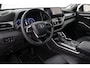 Toyota Highlander 2.5 AWD Hybrid Premium | Trekhaak | Adaptive cruise | Apple Carplay / Android Auto | Parkeersensoren | JBL | Stuurverwarming | Stoelverwarming | Leder | Dodehoekdetectie | Head-up display | Stoelverstelling met geheugen