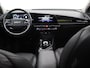 Kia Niro EV DynamicPlusLine 64.8 kWh | Trekhaak | Panoramadak | Stoel/Stuurwielverwarming | Head-Up Display | Dodehoek detectie |