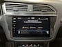 Volkswagen Tiguan 1.5 TSI DSG R-Line Business+ Camera Sfeerverlichting App-Connect Navigatie
