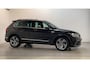 Volkswagen Tiguan 1.5 TSI DSG R-Line Business+ Camera Sfeerverlichting App-Connect Navigatie