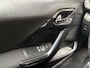 Peugeot 208 1.2 PureTech Sport (NAVIGATIE, CRUISE, SPORTSTOELEN, BLUETOOTH, LM VELGEN, NIEUWE APK, NIEUWSTAAT)