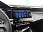 Peugeot 308 SW 1.6 Plug-in Hybrid Allure Avantage 180pk Automaat | 8 JAAR GARANTIE | 360 Camera | Navigatie | Adaptieve Cruise Control | Stoel-/Stuurverwarming | Dodehoekdetectie | 17"LMV | LED | Apple Carplay/Android Auto |