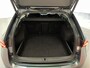 Skoda Octavia Combi 1.0 TSI Business Edition Parkeersensoren Trekhaak Sfeerverlichting App-Connect DAB+