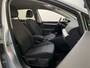 Volkswagen Golf 1.0 TSI 110pk Life Parkeersensoren Navigatie App-Connect DAB+