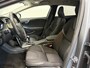 Volvo V40 2.0 123pk Momentum LED koplampen/ Stoel verw./ Navi/ Cruise