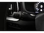 Volvo V60 T8 Twin Engine R-Design | Panoramadak | Trekhaak | ACC | 360° Camera | harman/kardon | Massage+Ventilatie