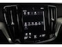 Volvo V60 T8 Twin Engine R-Design | Panoramadak | Trekhaak | ACC | 360° Camera | harman/kardon | Massage+Ventilatie