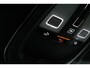Volvo XC90 T8 Plug-in hybrid Ultra Black Edition | Luchtvering | Trekhaak | Head-Up | 360° Camera | Panoramadak