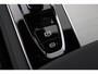 Volvo XC90 T8 Plug-in hybrid Ultra Black Edition | Luchtvering | Trekhaak | Head-Up | 360° Camera | Panoramadak