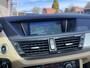 BMW X1 sDrive20i High Executive 184 pk AUT. | panoramadak | navigatie | trekhaak | beige leder interieur | sportstoelen