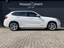 BMW X1 sDrive20i High Executive 184 pk AUT. | panoramadak | navigatie | trekhaak | beige leder interieur | sportstoelen