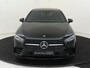 Mercedes-Benz A-klasse 250 e Business Solution AMG / Achteruitrijcamera / Stoelverwarming / Night-Pakket /