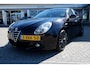 Alfa Romeo Giulietta 1.4 T Dist. Lusso / INCL. 12mnd BOVAG / 18 INCH