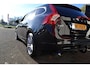 Volvo V60 2.0 T4 Summum, Automaat, Clima, Navi, Pdc,Trekhaak, Nette auto !