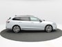 Volkswagen Passat R-Line Edition 1.5 eHybrid 204 PK | Trekhaak | Panoramadak | Black Style | Elektrisch verstelbare stoelen |