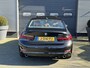 BMW 3-Serie 320i High Executive | Panoramadak | Camera | Lederen Bekleding | Stoelverwarming | Sportstoelen |