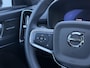 Volvo EX40 Single Motor Extended Range Plus 82 kWh |**17% BIJTELLING**| Panoramadak | Verwarmbare voorstoelen & stuurwiel | Premium audio by Harman Kardon | Adaptieve Cruise Control | Keyless Entry & Go| 20 inch Lichtmetalen Velgen | Black Edition emblemen | Extra getinte zijruiten en achterruit