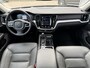 Volvo V60 2.0 T6 Twin Engine AWD Momentum Pro Panoramadak | Harman Kardon | Head up Display | Lederen bekleding | Adaptieve Cruise Control | BLIS dodehoekdetectie | 360 graden camera