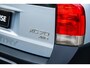 Volvo XC70 2.5 T Geartronic Comfort Line | Trekhaak | Schuif/kantel dak| Cruise control | Stoelverwarming | Elektrisch verstelbare voorstoelen met geheugen | Recent nieuwe distributieriem |