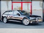 Audi A6 Avant 50 TFSI e quattro Advanced edition | Trekhaak (elektronisch) | Virtual Cockpit | Stoelverwarming | Stuurwiel Verwarmd | Adaptieve Cruise Control | Parkeersensoren | Navigatie | Elektrische Memory Sport Seats |