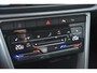 Volkswagen T-Roc 1.0 TSI 110PK Life Business | TREKHAAK | STOELVERW. | CAMERA | NAVIGATIE | LED | 16 INCH