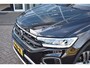 Volkswagen T-Roc 1.0 TSI 110PK Life Business | TREKHAAK | STOELVERW. | CAMERA | NAVIGATIE | LED | 16 INCH